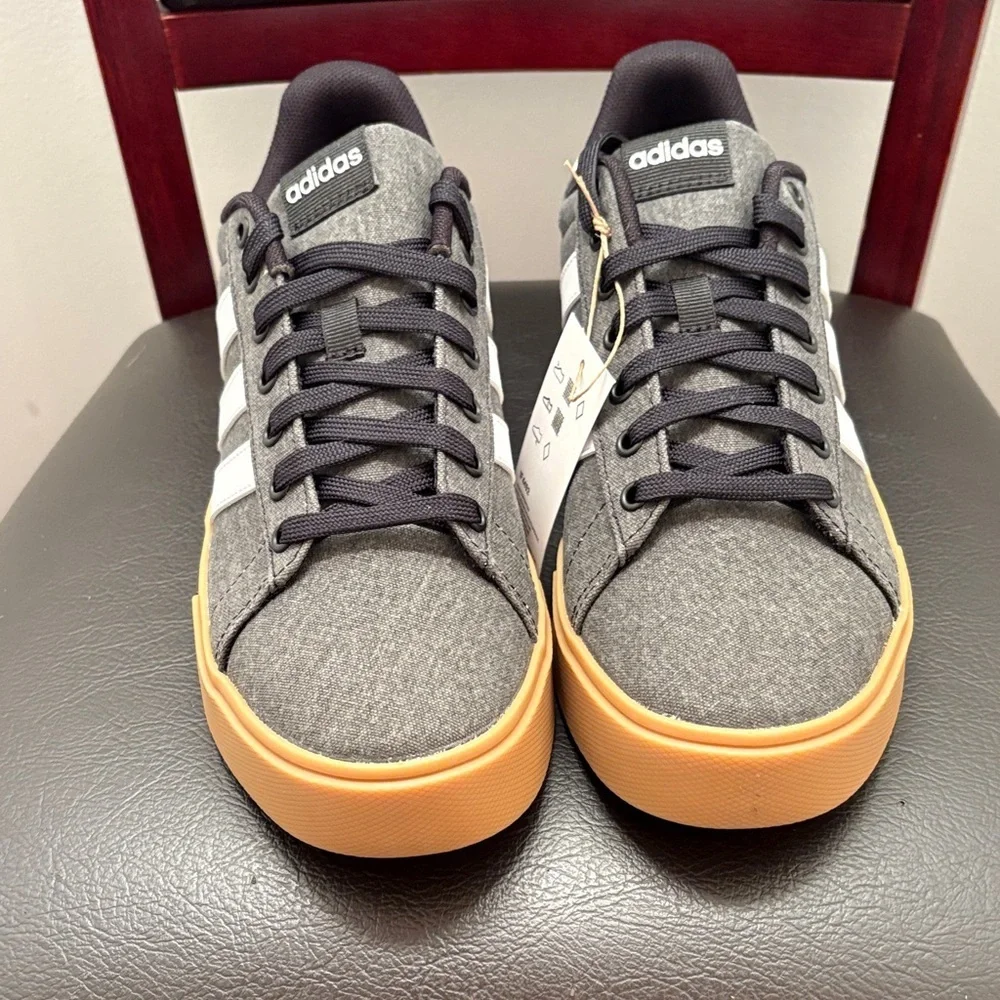 New‎ Adidas Men's Daily 4.0 Charcoal and White Sneakers Size 9